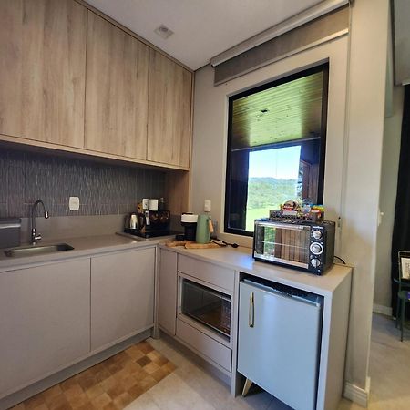 La Contemporanea Cabanas Prox A Cidade Vista Para Ponto Turistico Урубиси Екстериор снимка